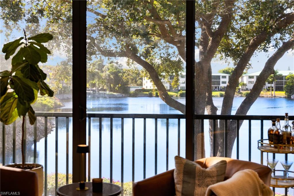 SOMERSET AT MOORINGS - Residential Lease
