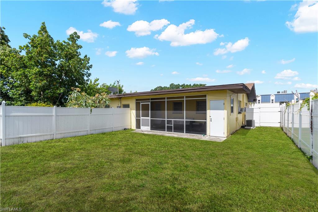 CAPE CORAL - Residential Lease