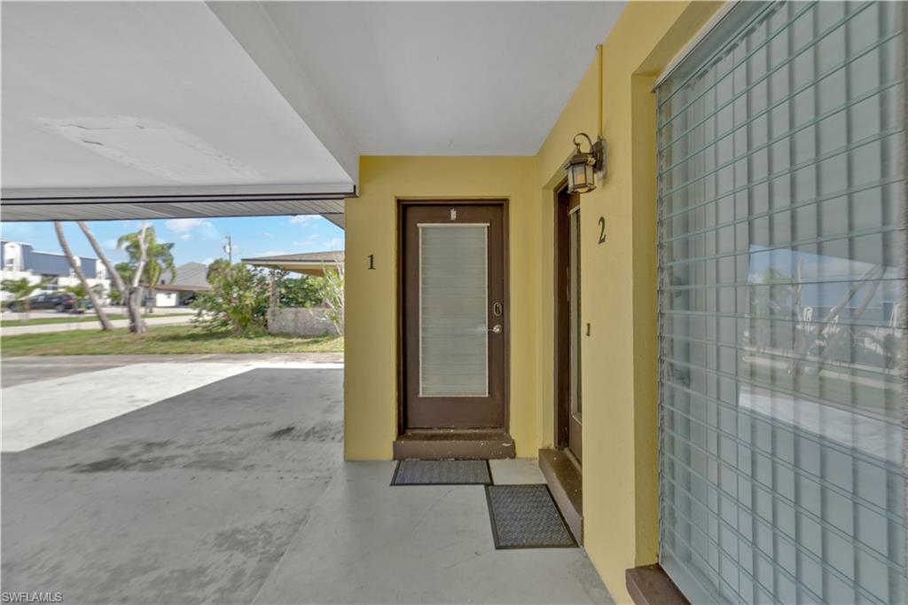 CAPE CORAL - Residential Lease