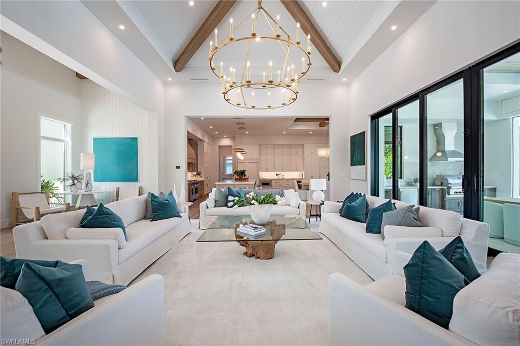 MOORINGS - Residential