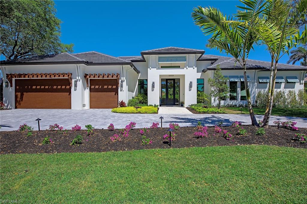 MOORINGS - Residential