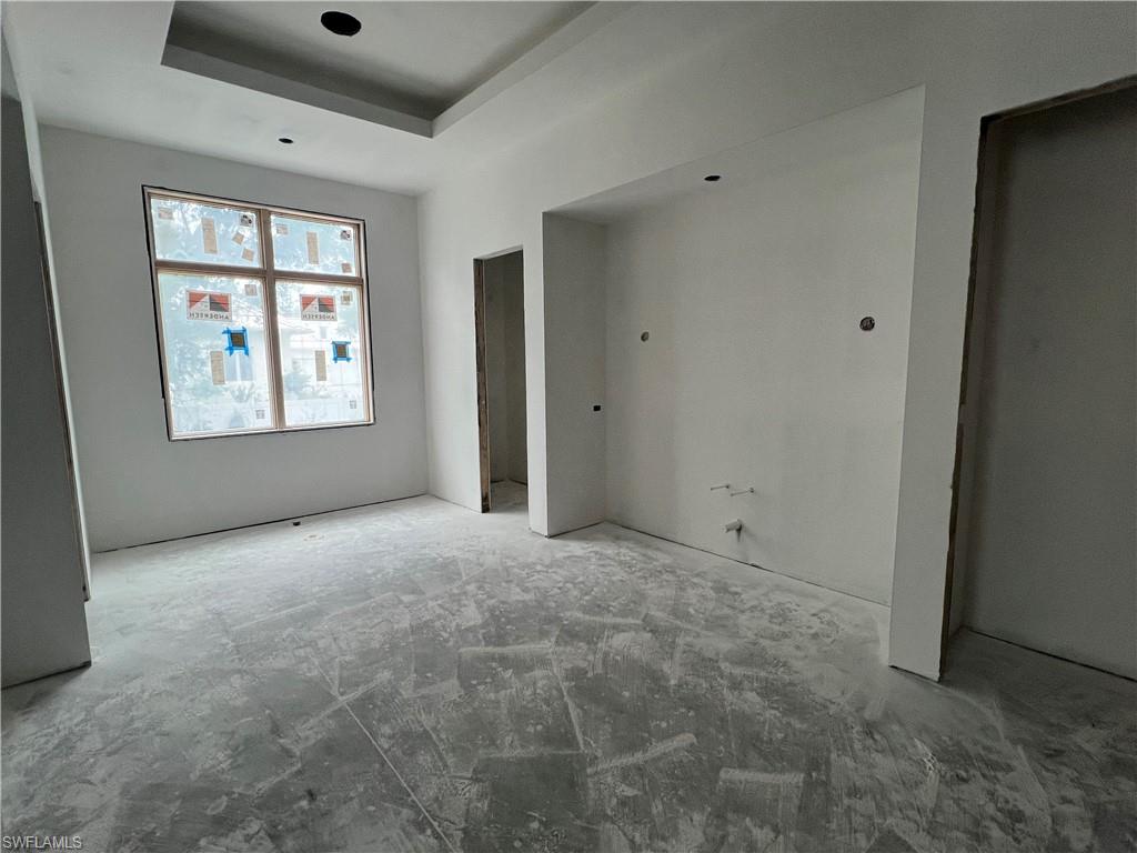 SILVER OAK NAPLES - Residential