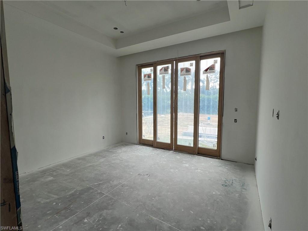 SILVER OAK NAPLES - Residential