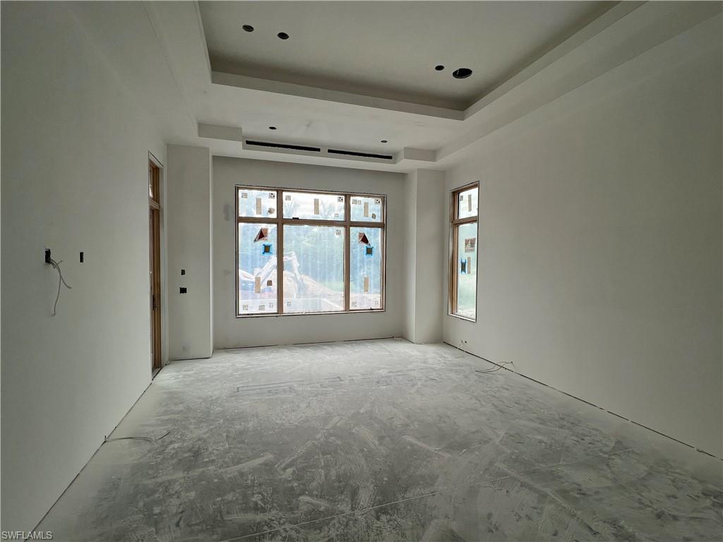 SILVER OAK NAPLES - Residential