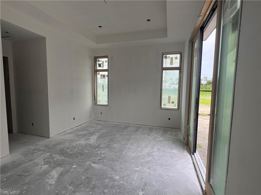 SILVER OAK NAPLES - Residential