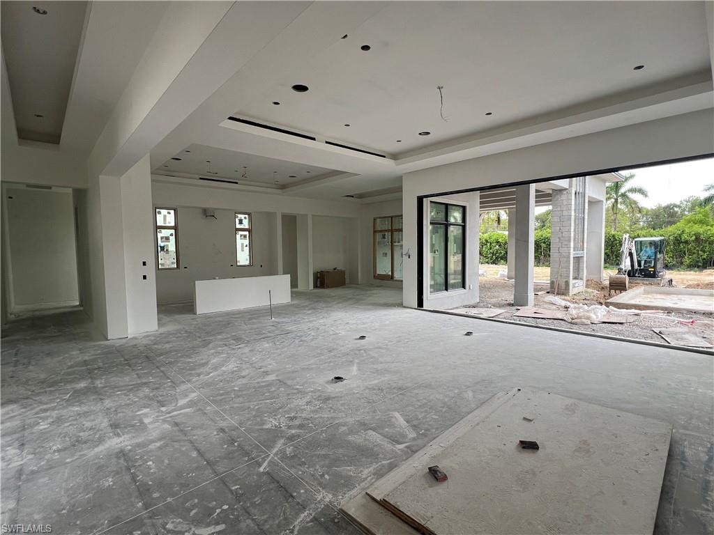 SILVER OAK NAPLES - Residential
