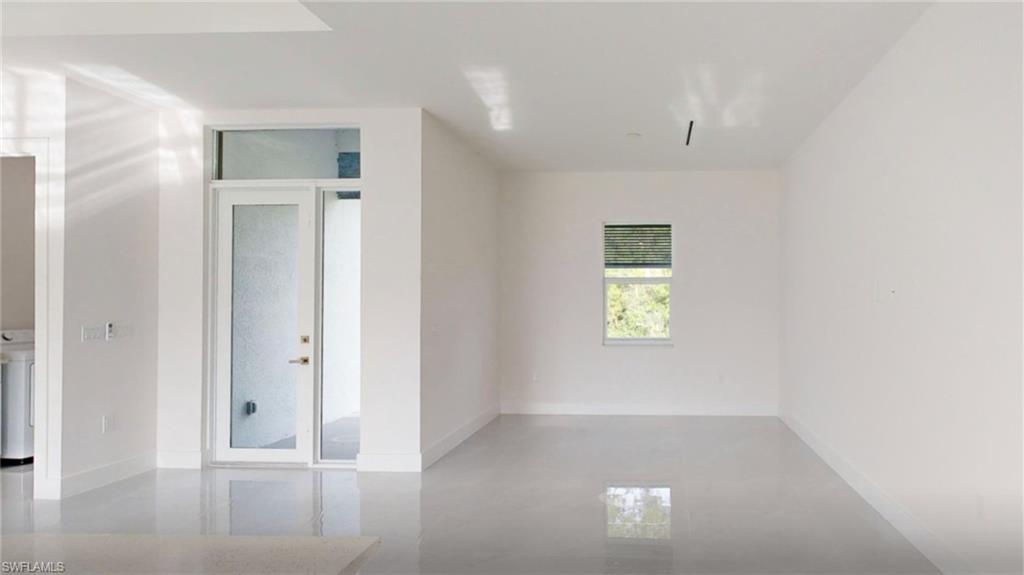 FORT MYERS - Residential Lease