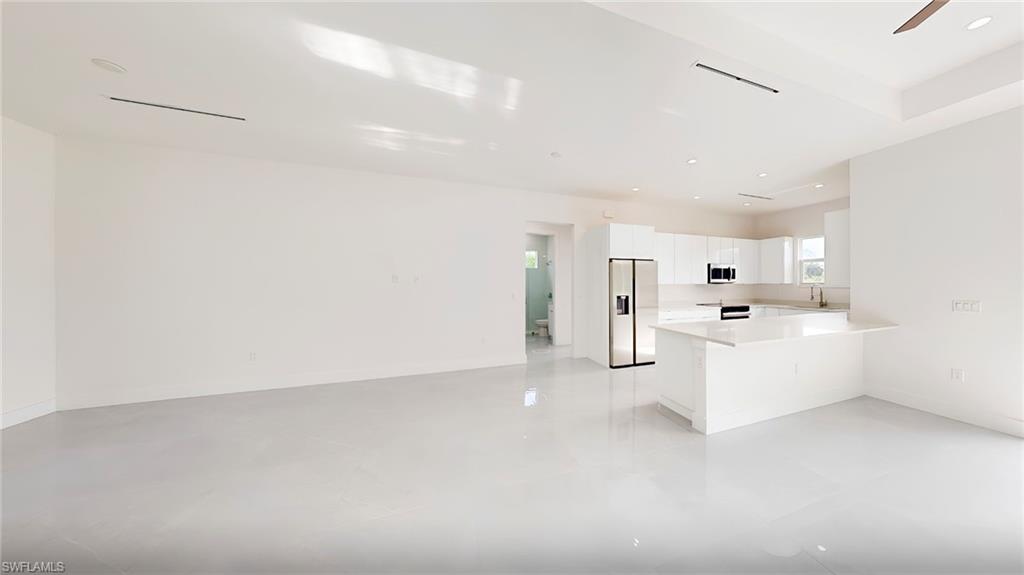 FORT MYERS - Residential Lease