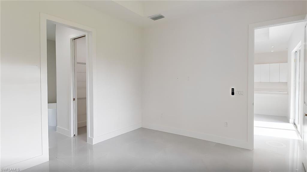 FORT MYERS - Residential Lease