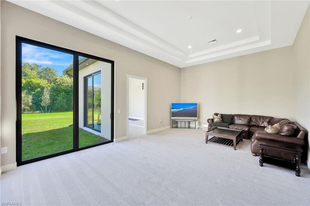 QUAIL WOODS ESTATES - Residential