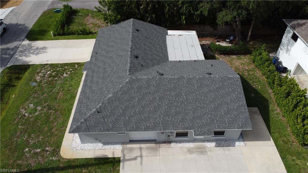 BONITA SPRINGS - Residential Income