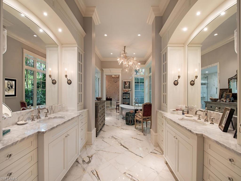 OLDE NAPLES - Residential