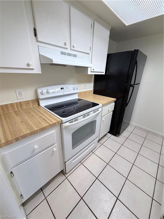 SUNSET POINTE - Residential Lease