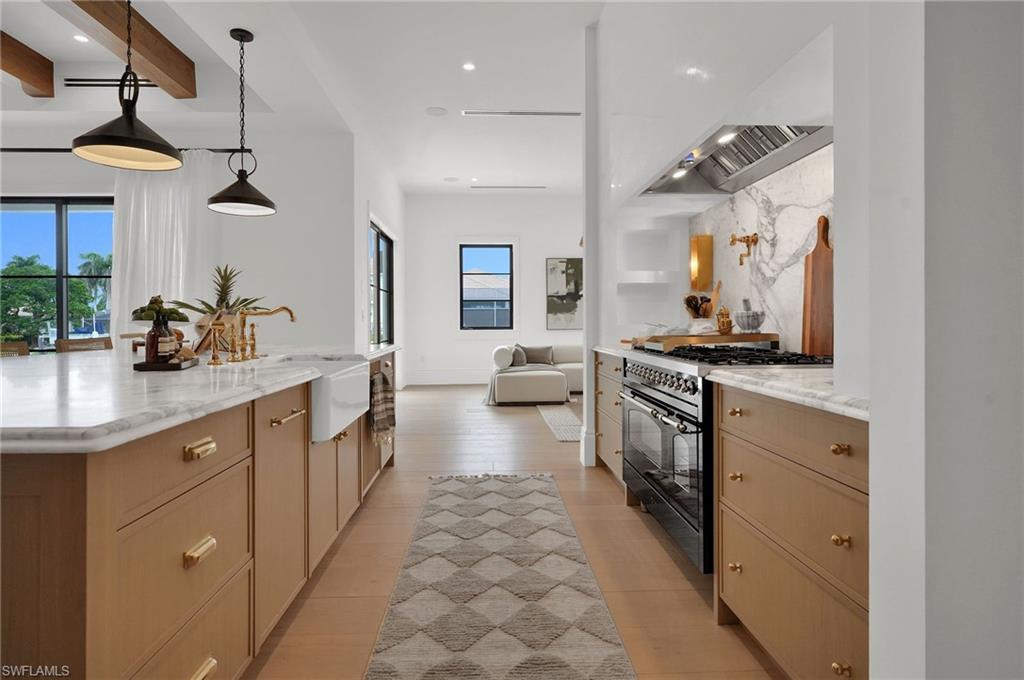 MARCO ISLAND - Residential