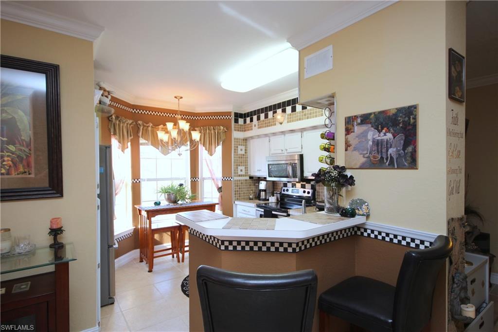 THE TIDES AT PELICAN LANDING - Residential