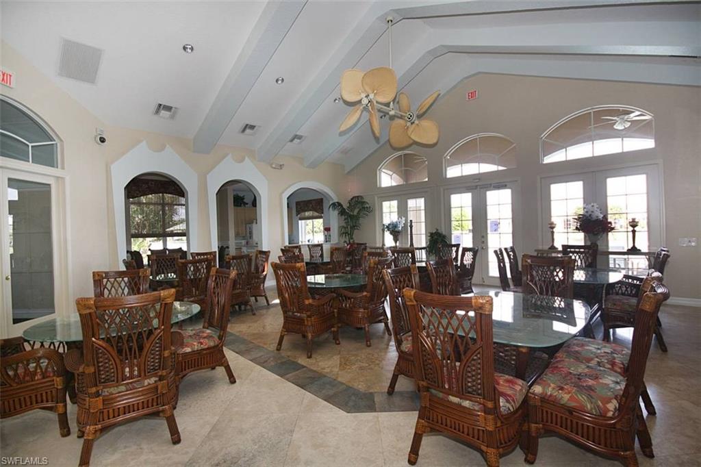 PEBBLE BEACH - Residential