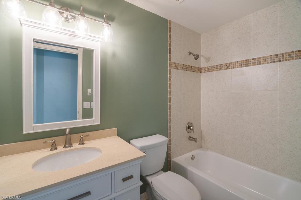 OAKWOOD CARRIAGE HOME - Residential