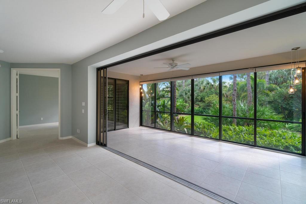 OAKWOOD CARRIAGE HOME - Residential