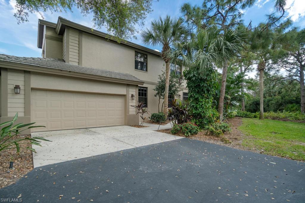 OAKWOOD CARRIAGE HOME - Residential