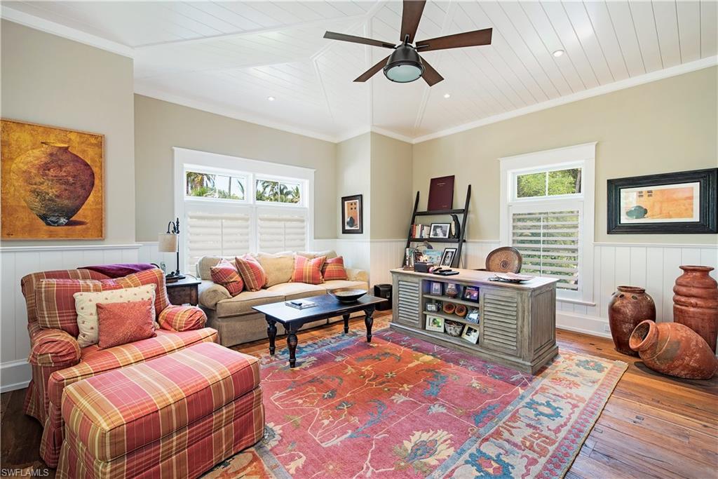AQUALANE SHORES - Residential