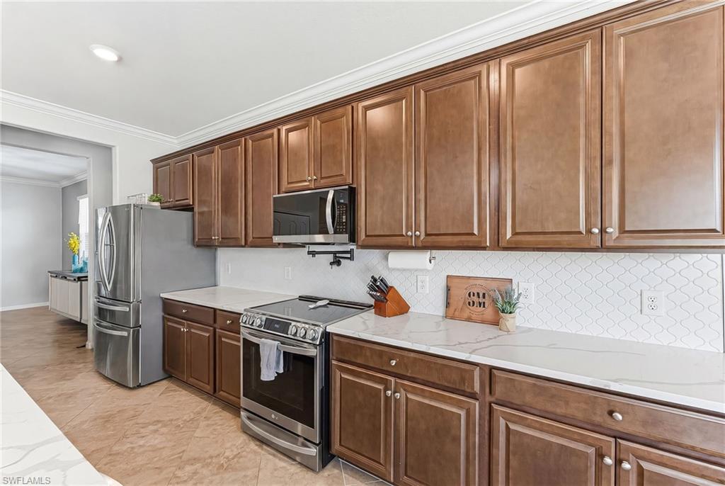 ORANGE BLOSSOM RANCH - Residential