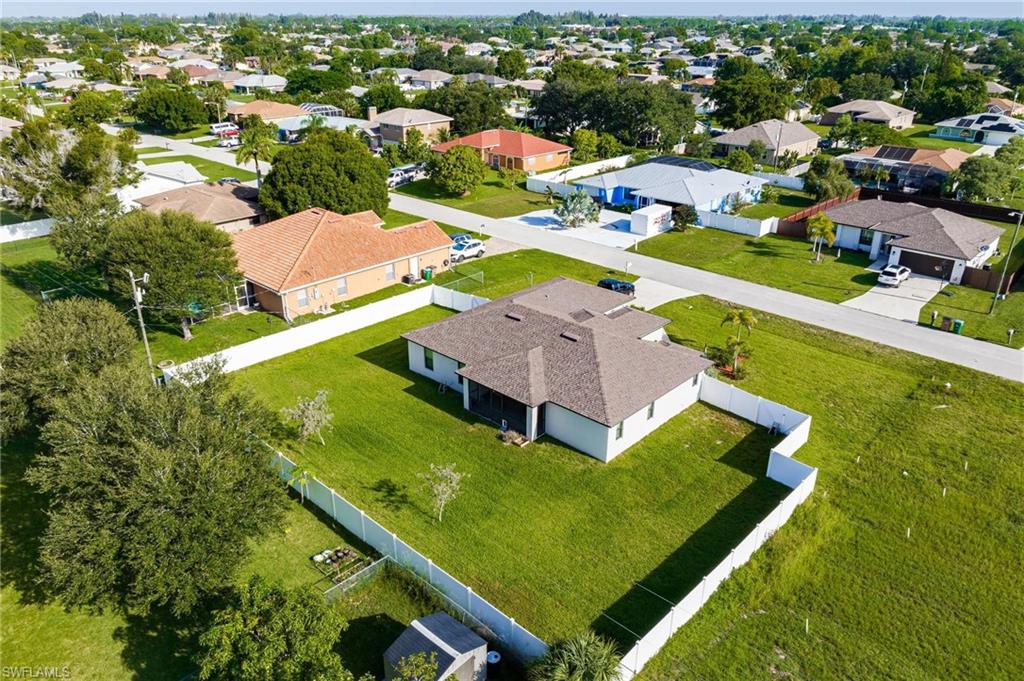 CAPE CORAL - Residential