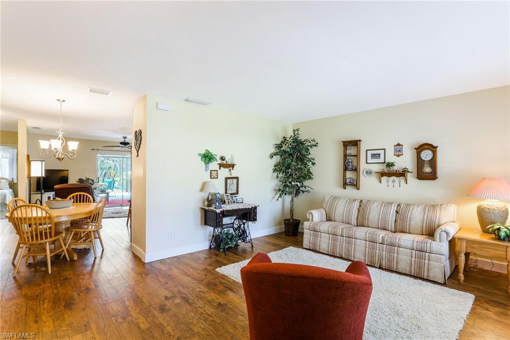 NAPLES PARK - Residential