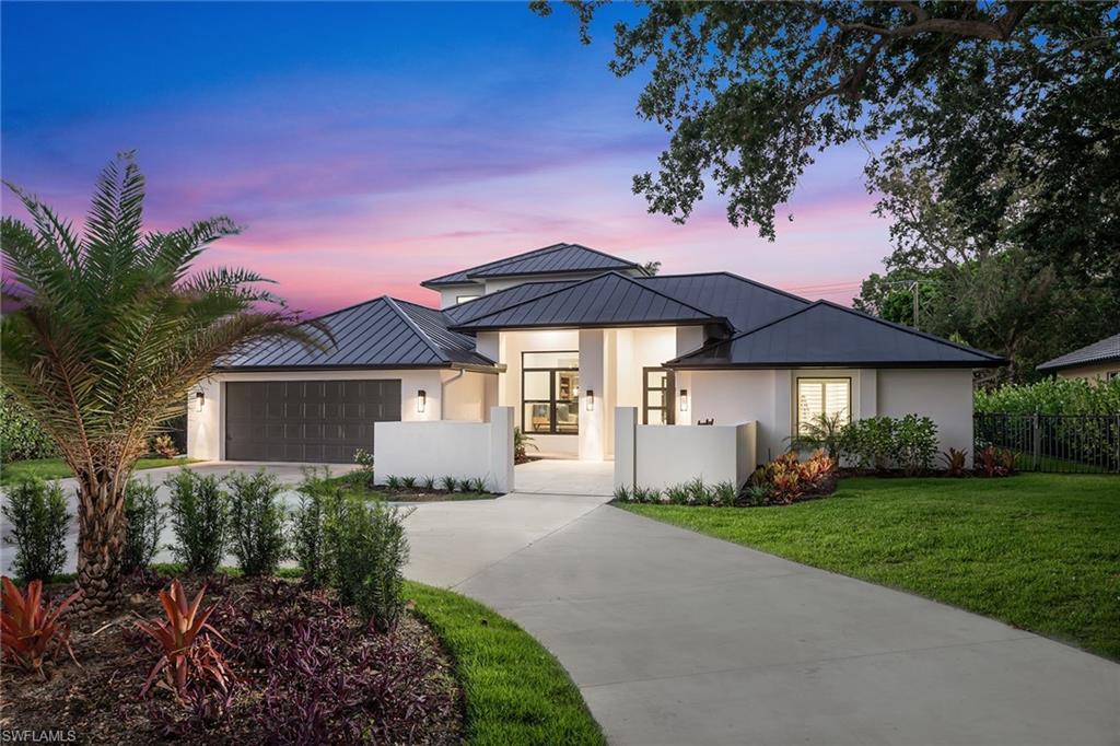 MONTEREY - Residential