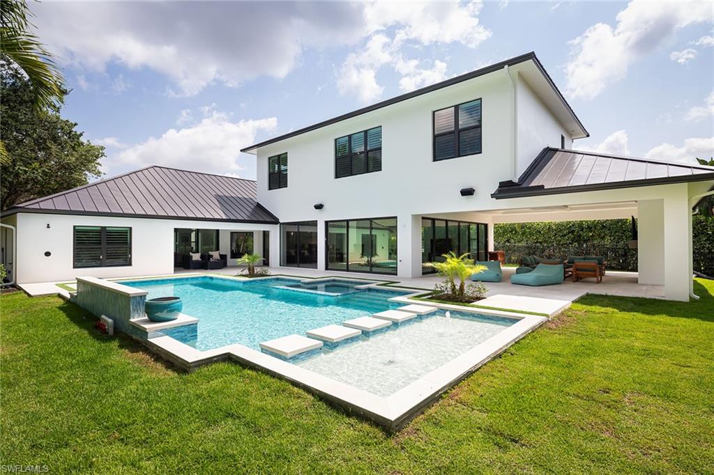 MONTEREY - Residential