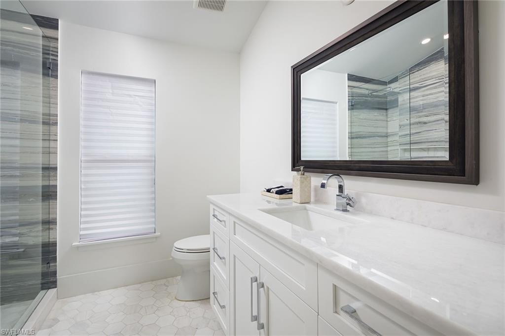 MONTEREY - Residential