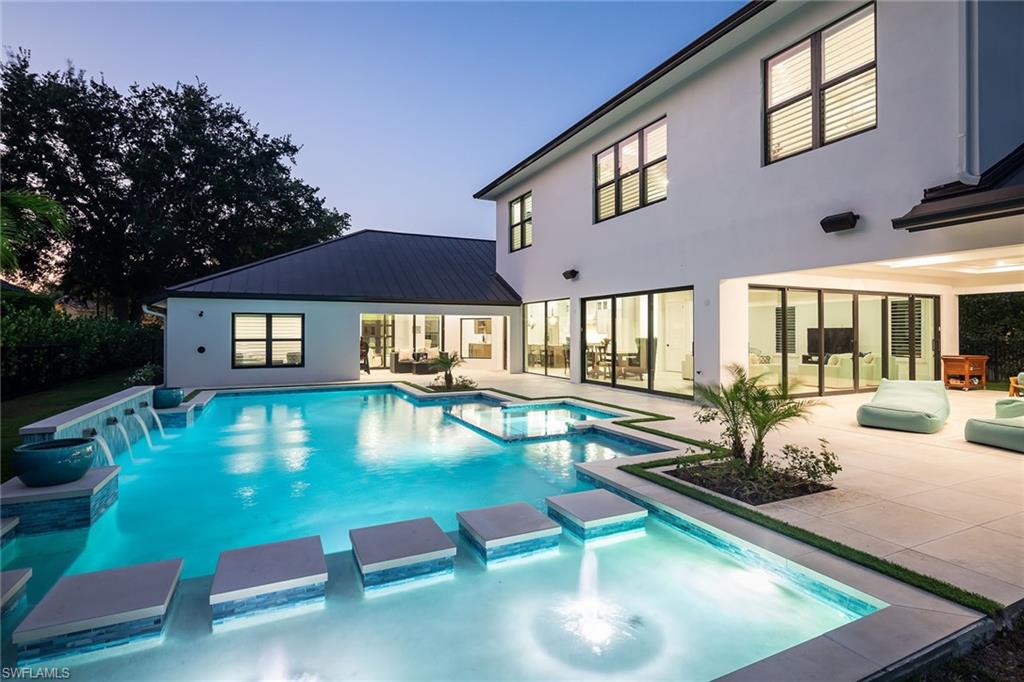 MONTEREY - Residential