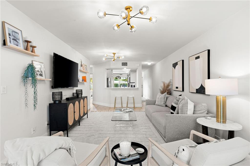 PIPERS POINTE - Residential