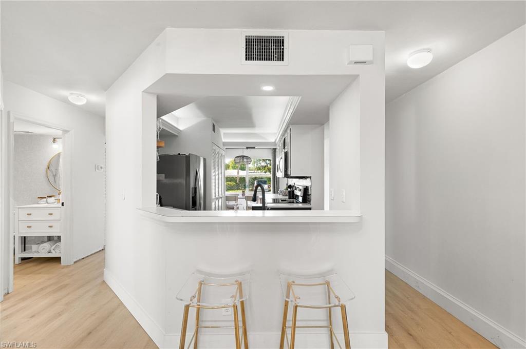 PIPERS POINTE - Residential