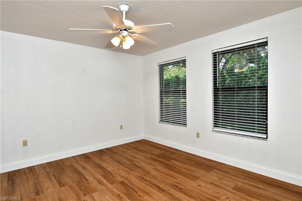 LONGSHORE LAKE - Residential