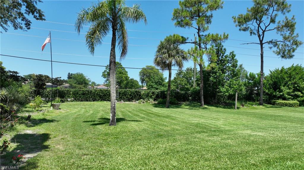 LONGSHORE LAKE - Residential