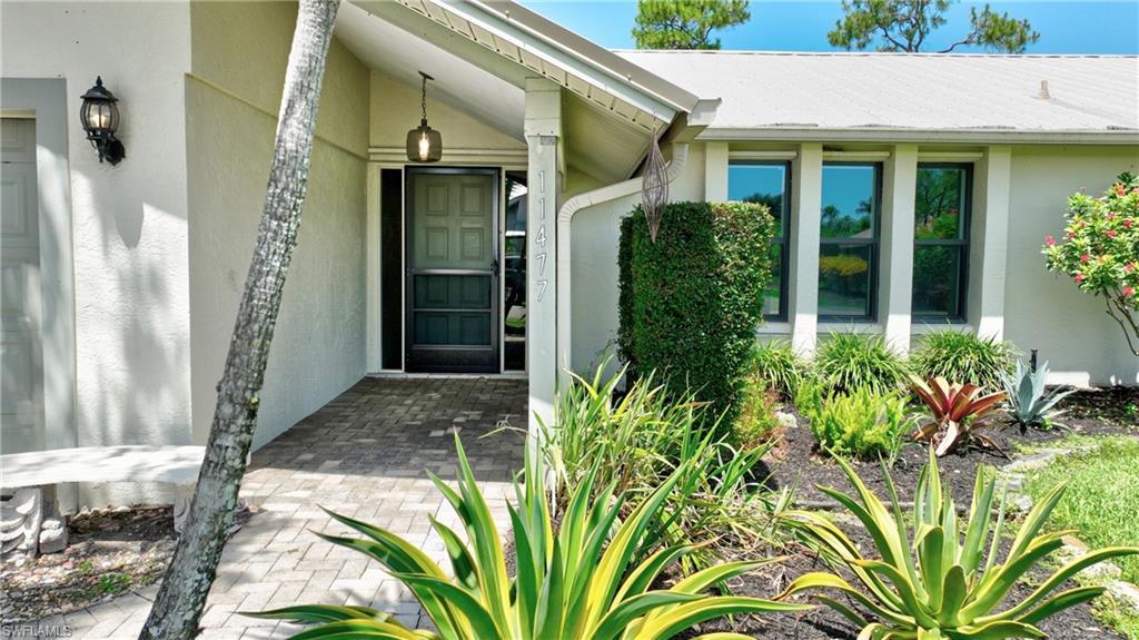 LONGSHORE LAKE - Residential