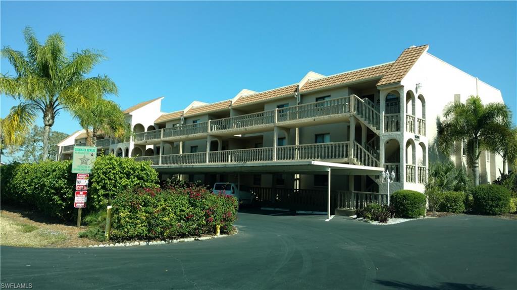 PRICED REDUCED "AS IS" FIRM!!! GULF ACCESS CONDO WITH # FULL BATHS!!! THE BEST BUY IN W A WATERFRONT CONDO WITH FREE BOAT DOCKAGE ANYWHERE IN THE AREA, PERIOD!
3 FULL BATHS, LOWER LEVEL FAMILY ROOM COULD BE THE MASTER BEDROOM OR HUGE QUEST SUITE OR USE AS A PLAY AREA WITH POOL TABLE ETC..DECK OPENS TO THE SWIMMING POOL.
JUST INSTALLED FRESH CARPET AND FRESH INTERIOR PAINT. AC SYSTEM IS JUST A YEAR OLD.
SUPER CONVENIENT LOCATION CLOSE TO SHOPPING AND 6 MINUTES TO THE BEACH.