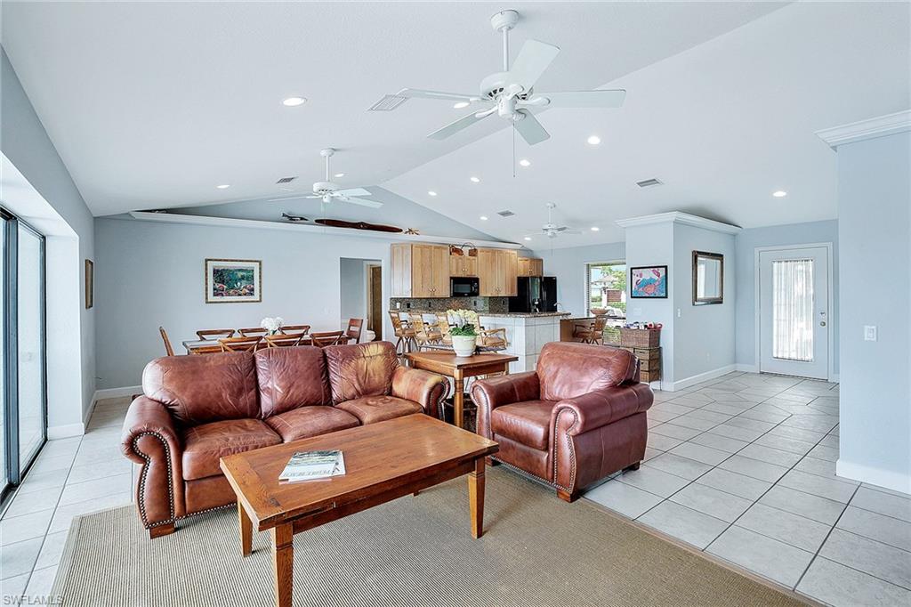 MARCO BEACH - Residential