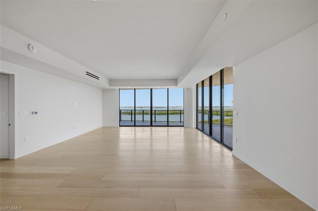THE RITZ-CARLTON RESIDENCES ESTERO BAY - Residential