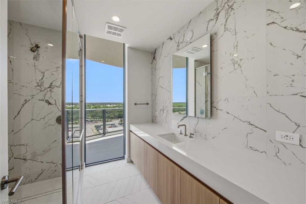 THE RITZ-CARLTON RESIDENCES ESTERO BAY - Residential