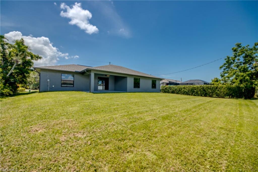 TAHITIAN SHORES - Residential Lease
