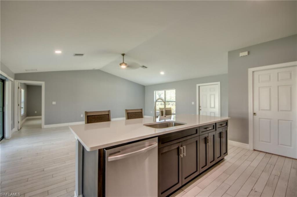 TAHITIAN SHORES - Residential Lease