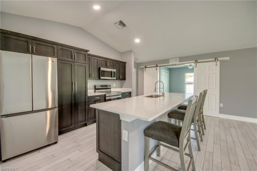 TAHITIAN SHORES - Residential Lease
