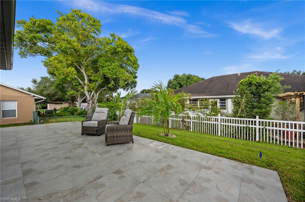 BAYSHORE ESTATES SUBDIVISION - Residential