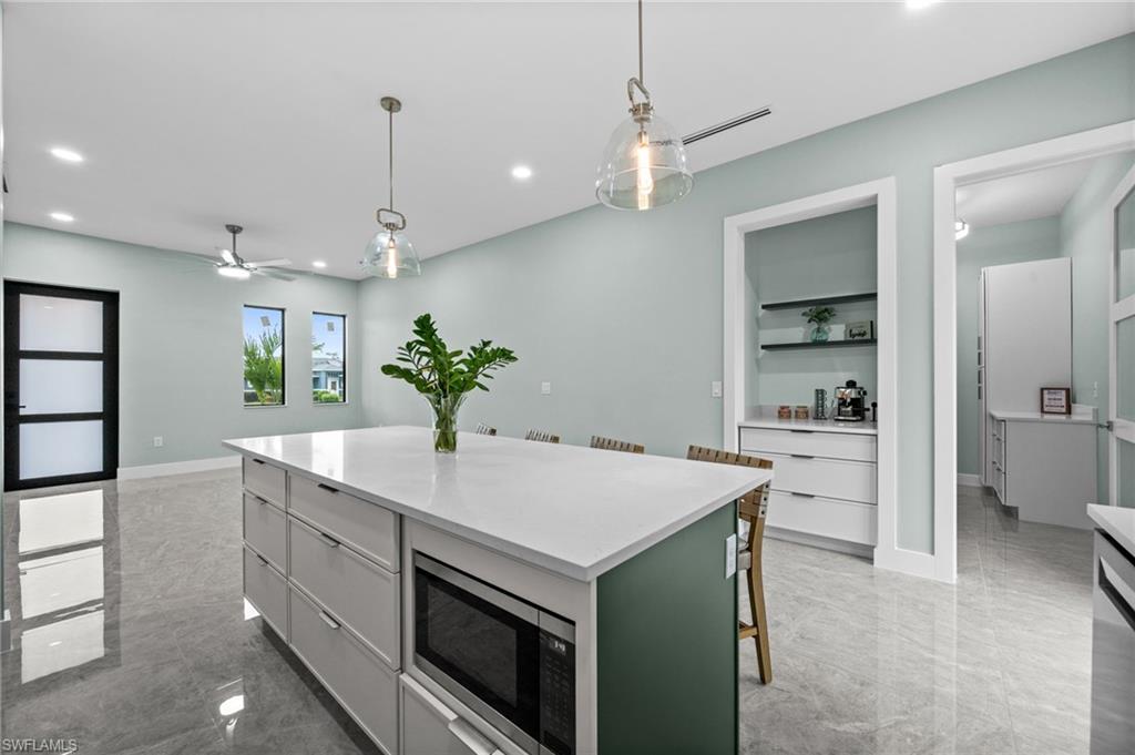 BAYSHORE ESTATES SUBDIVISION - Residential