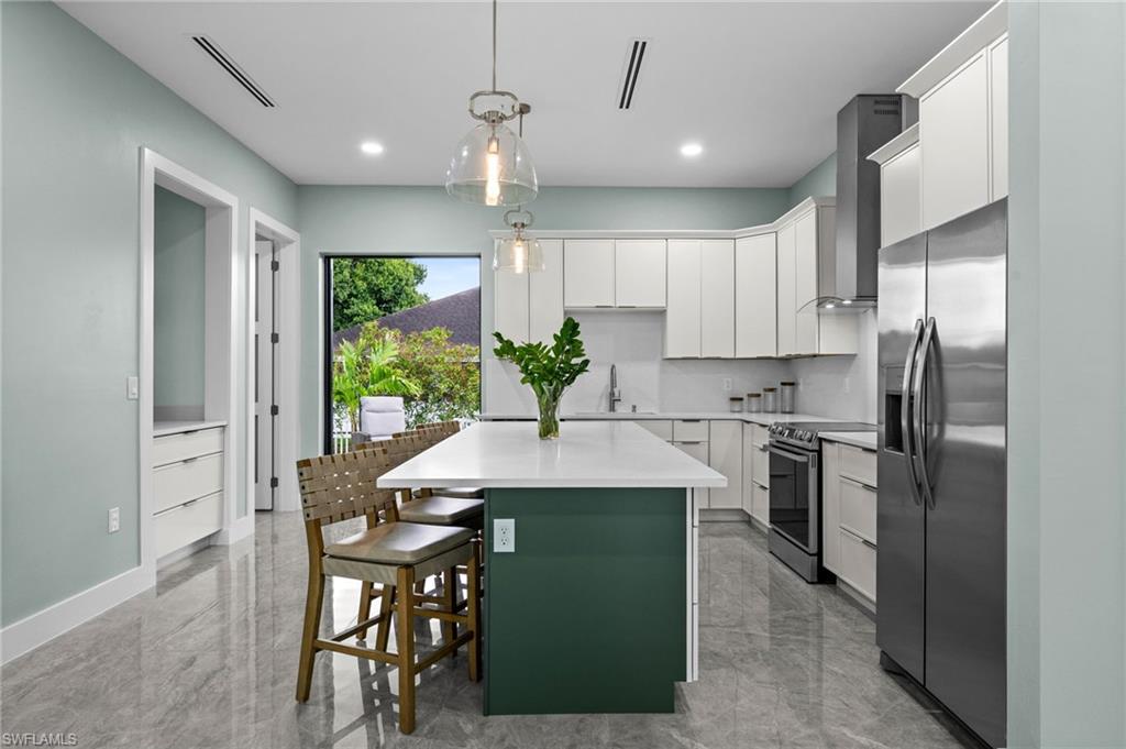 BAYSHORE ESTATES SUBDIVISION - Residential