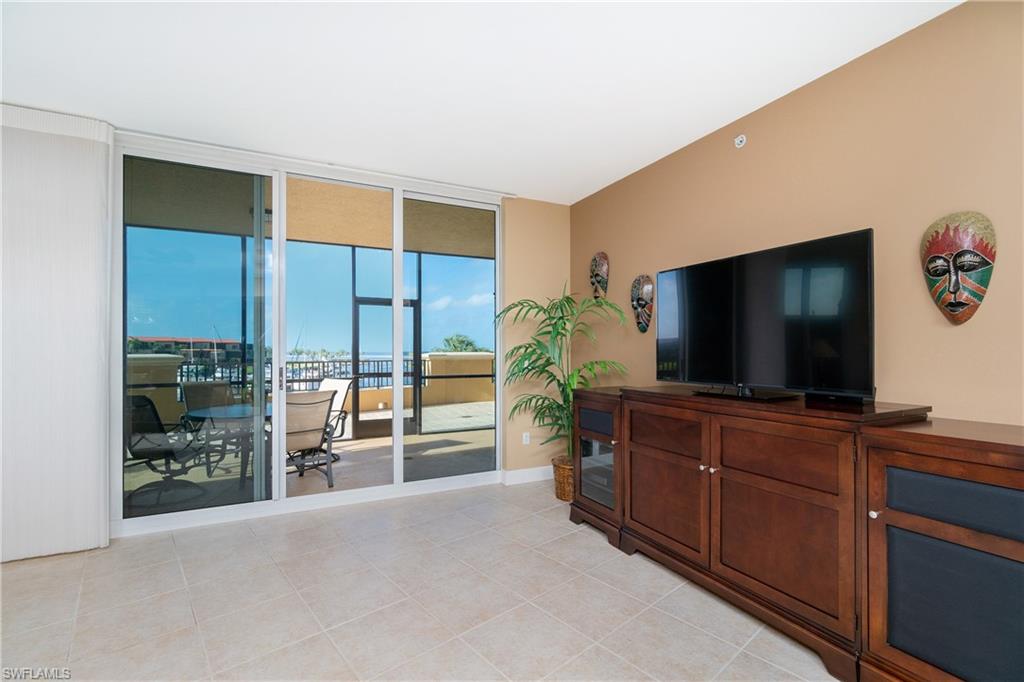 GRANDE ISLE I - Residential