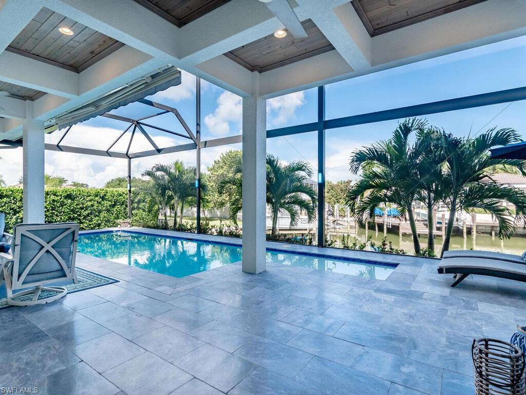 MARCO BEACH - Residential