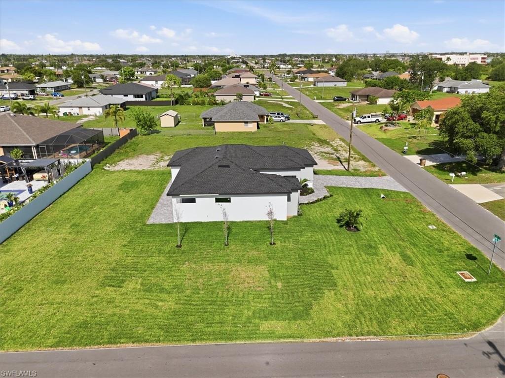 CAPE CORAL - Residential