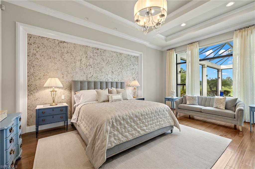TWIN EAGLES - Residential